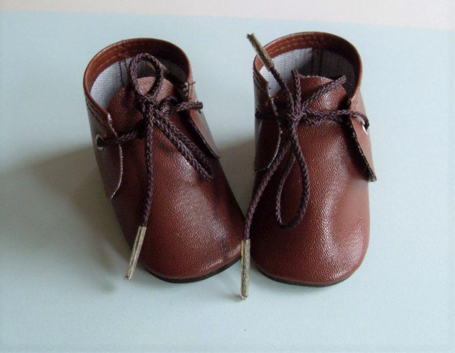 Puppenschuhe Kunstleder braun